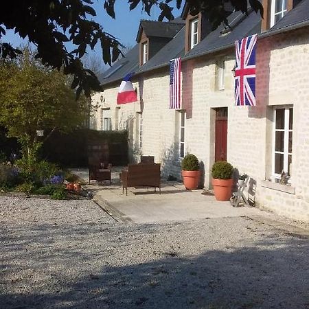 Chambre De Rose - Le Refuge Des Parachutistes - En Bordure Du Marais Neuville-au-Plain Eksteriør bilde