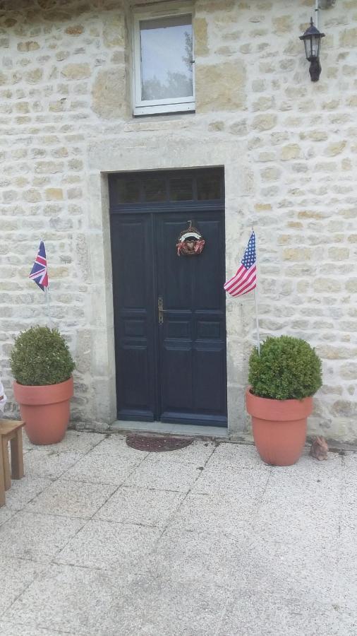Chambre De Rose - Le Refuge Des Parachutistes - En Bordure Du Marais Neuville-au-Plain Eksteriør bilde