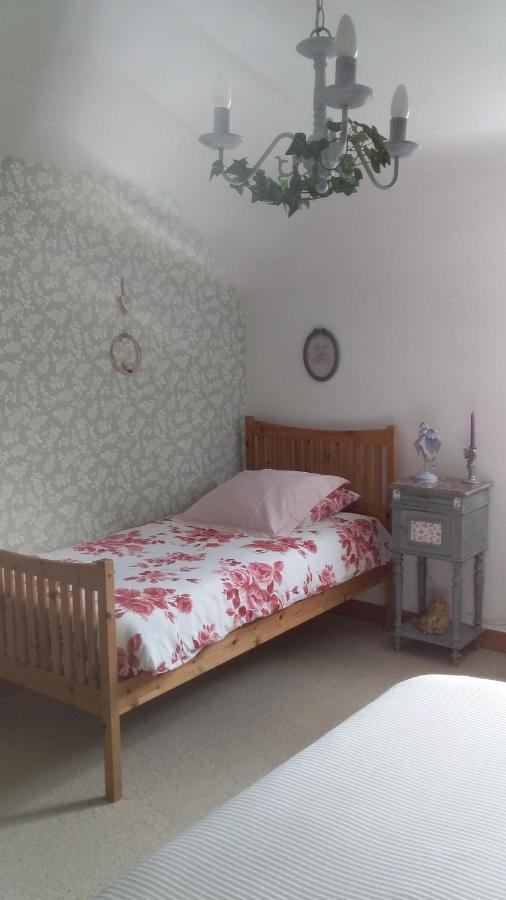 Chambre De Rose - Le Refuge Des Parachutistes - En Bordure Du Marais Neuville-au-Plain Eksteriør bilde